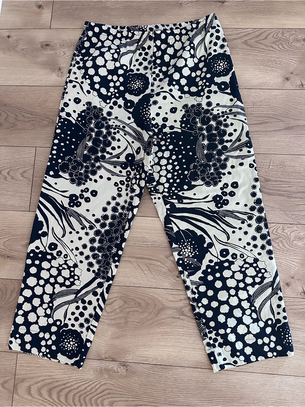 NWT Bryn Walker Women’s Black and White Floral Print Pants Size XL Mede in USA